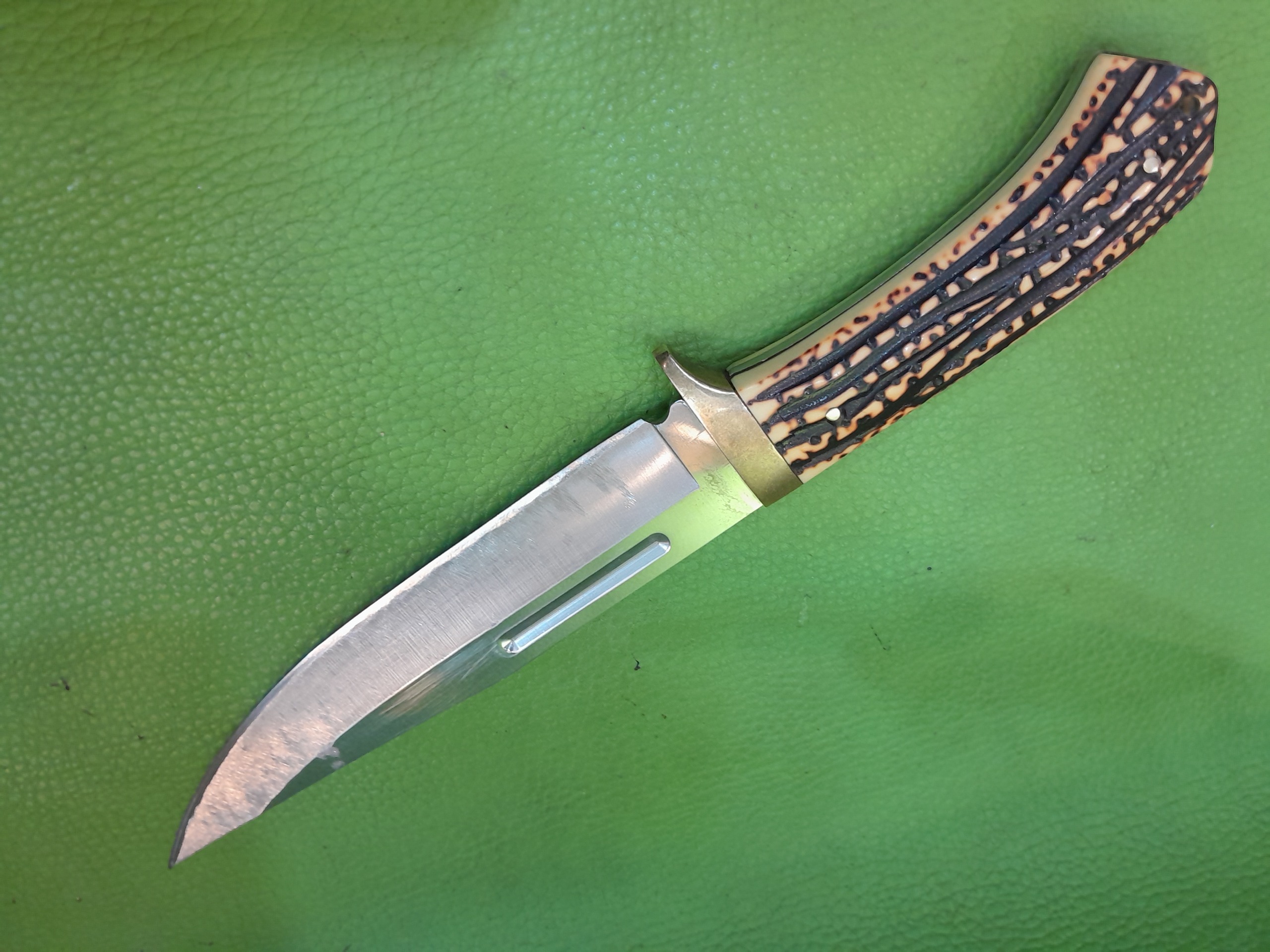 چاقو یک لب آمریکا تیغه فولاد باقلاف کلکسیونی