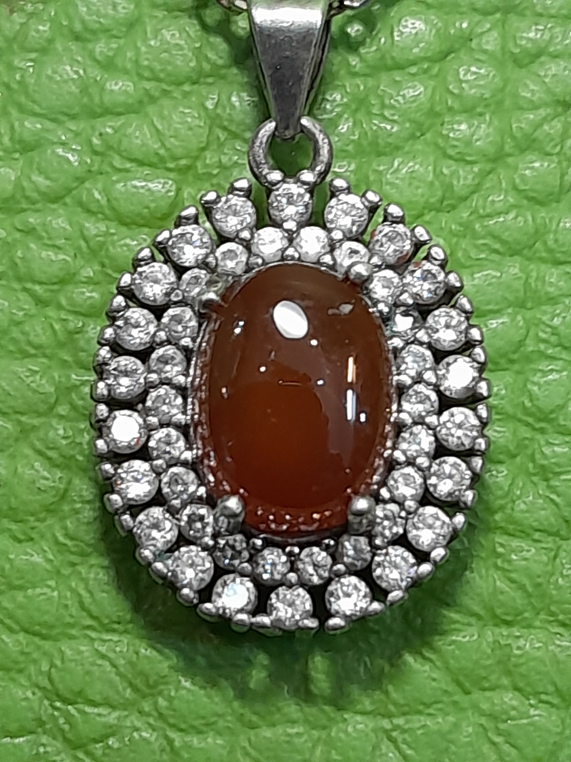 گردن آویز نقره عیار 925 نگین عقیق کلکسیونی