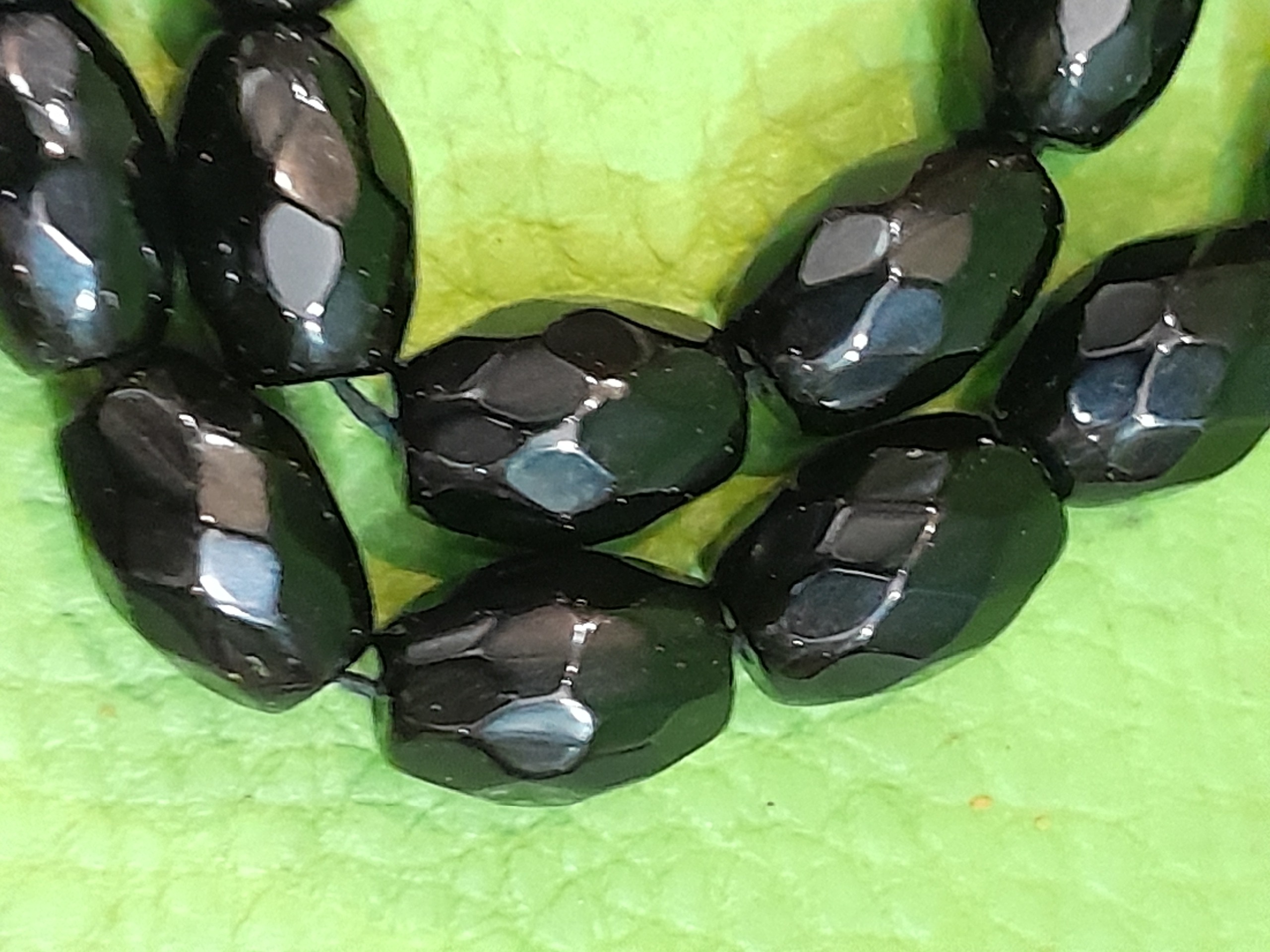 تسبیح 33 دانه تراشکار کلکسیونی و آنتیک