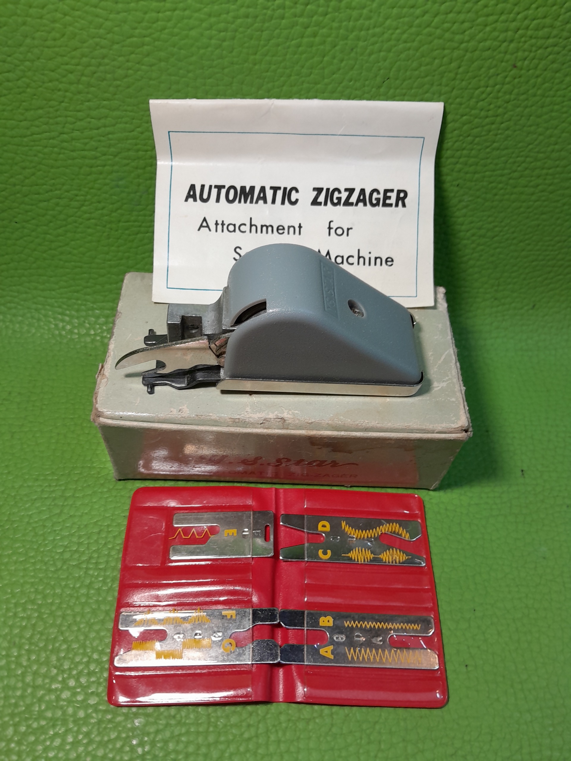 ماشین زیک زاک  چرخ خیاطی کلکسیونی و آنتیک