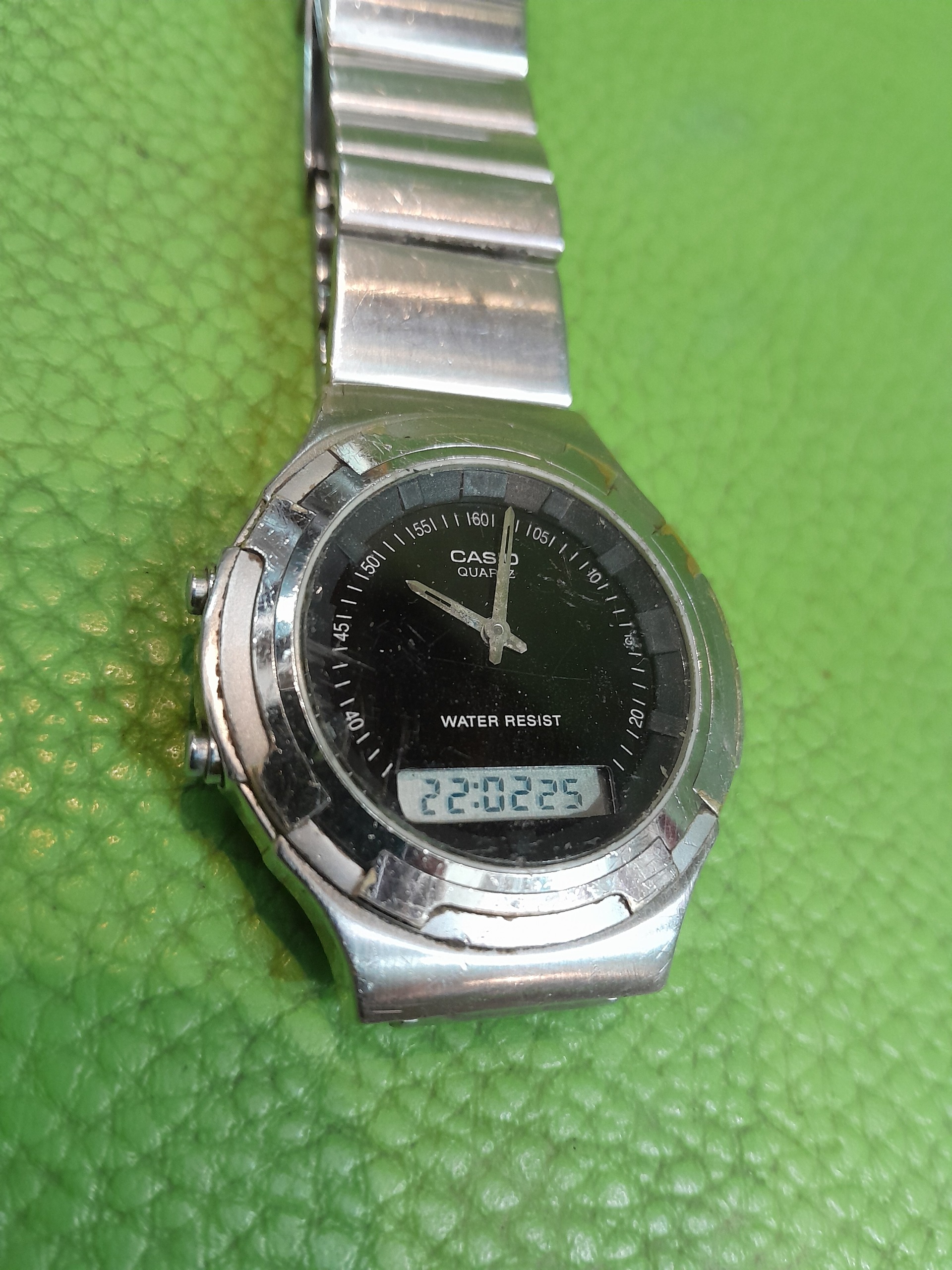 ساعت CASIOدوزمانه ژاپن کلکسیونی وآنتیک