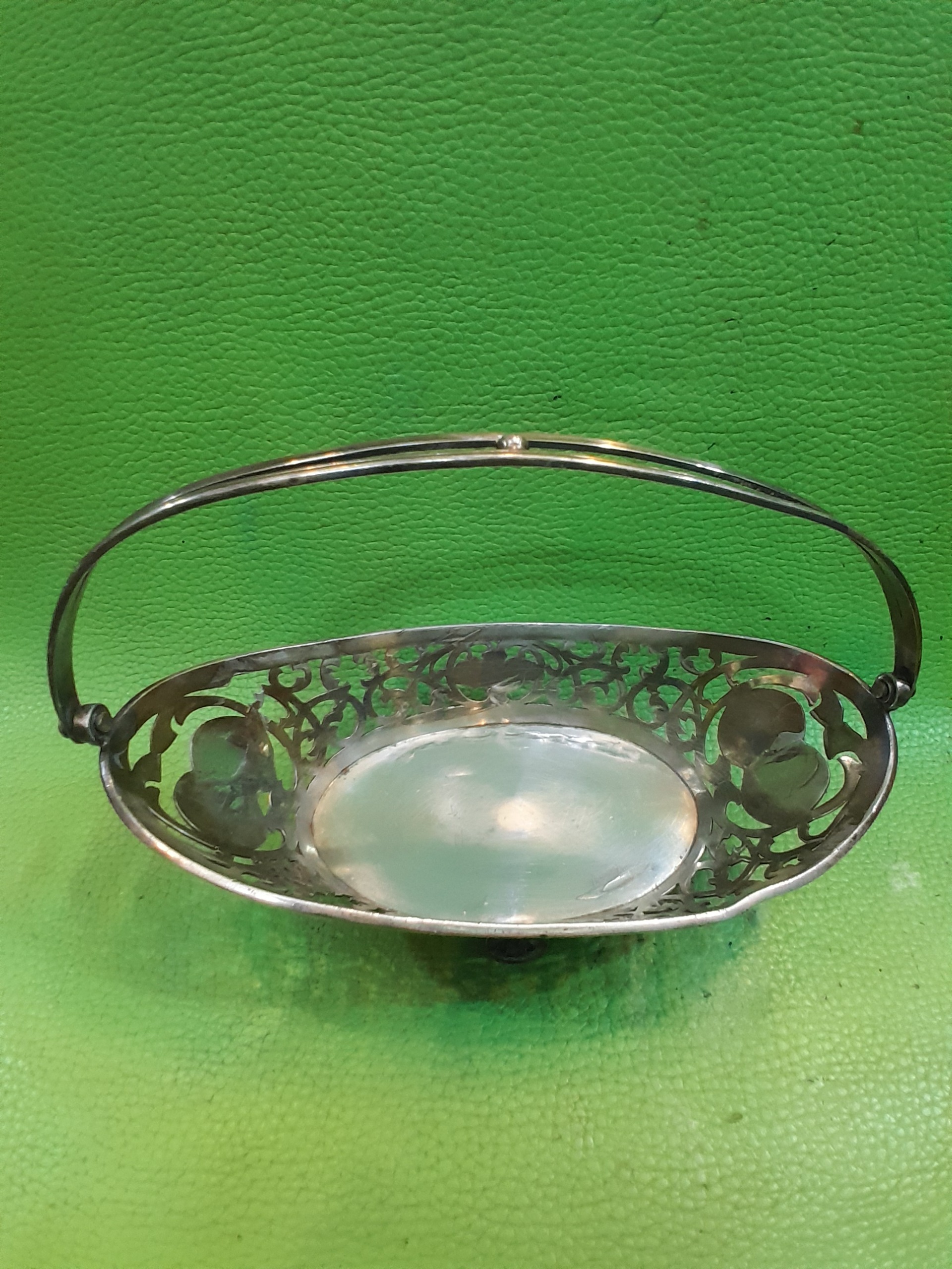 شکلات خوری نوربلین انگلیسی کلکسیونی و آنتیک