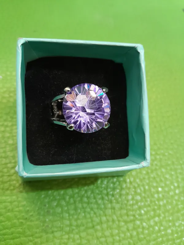 انگشتر زنانه نگین تراش شیک وکلکسیونی