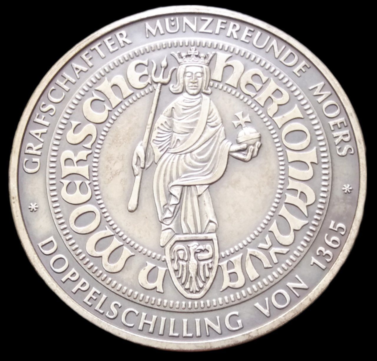 مدال قدیمی و درشت آلمان (50 میلیمتر)