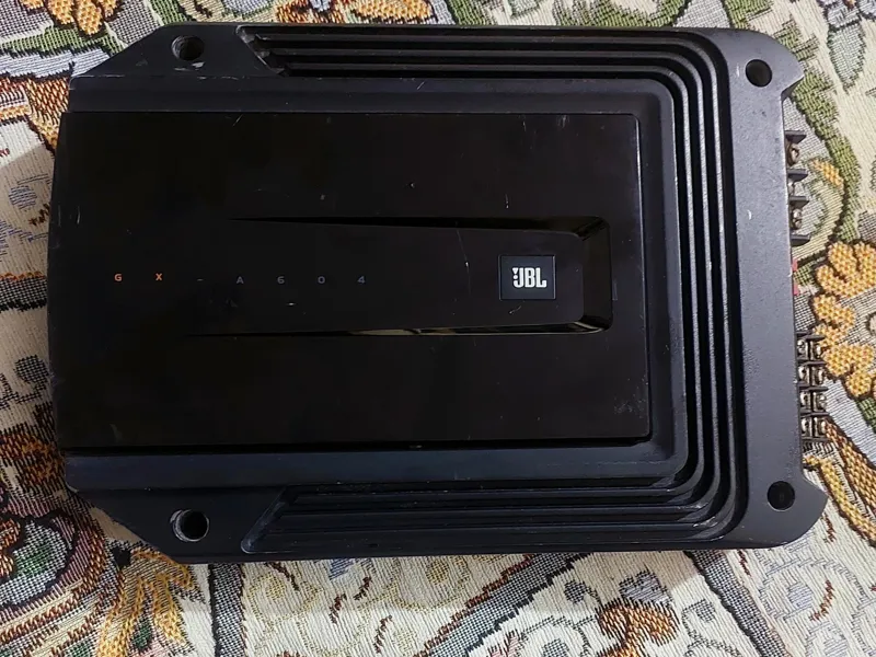 آمپلی فایر JBL چهار کانال