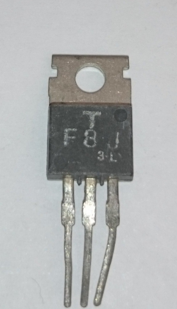 تریستور F8J  600V / 8A ساخت توشیبا