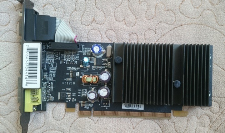 کارت گرافیک Geforce 7100se 128mb