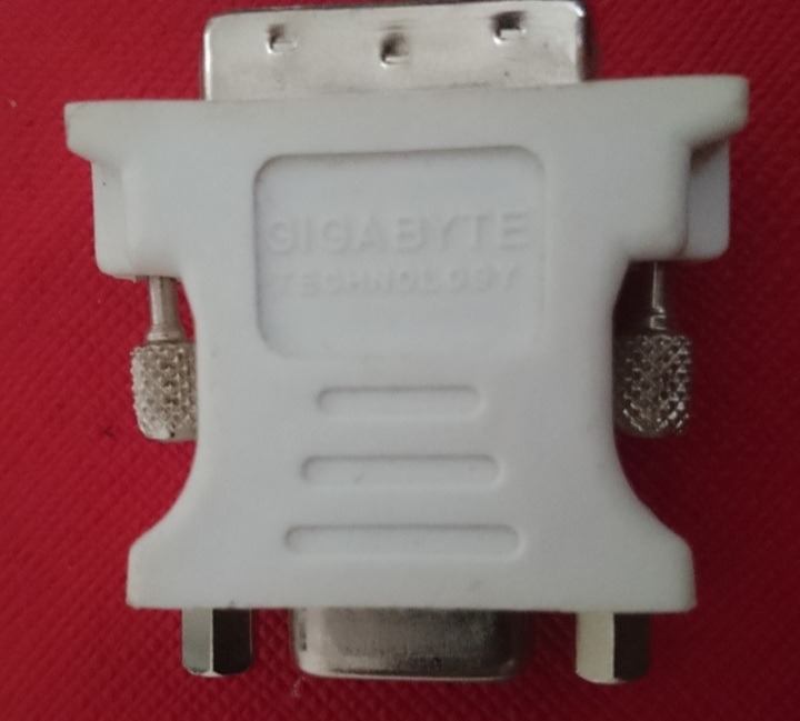 تبدیل پورت VGA به DVI-I برند گیگابایت