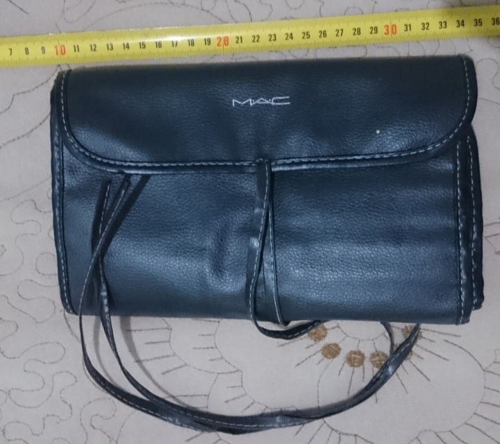 کیف حرفه ای لوازم آرایشی میک آپ زنانه اوریجینال