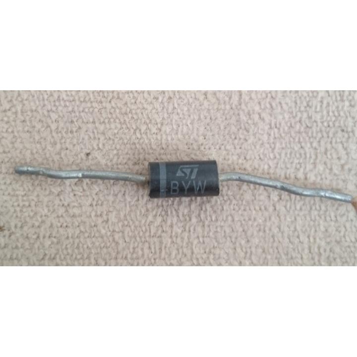 دیود BYW98 اوریجینال ST