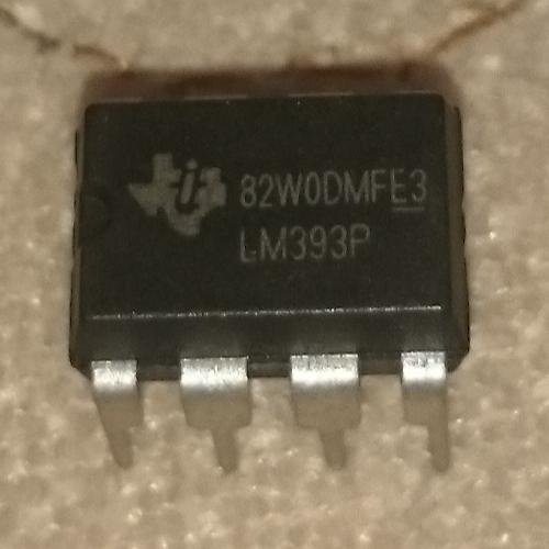 آی سی LM393P ساخت تگزاس Dual Comprator
