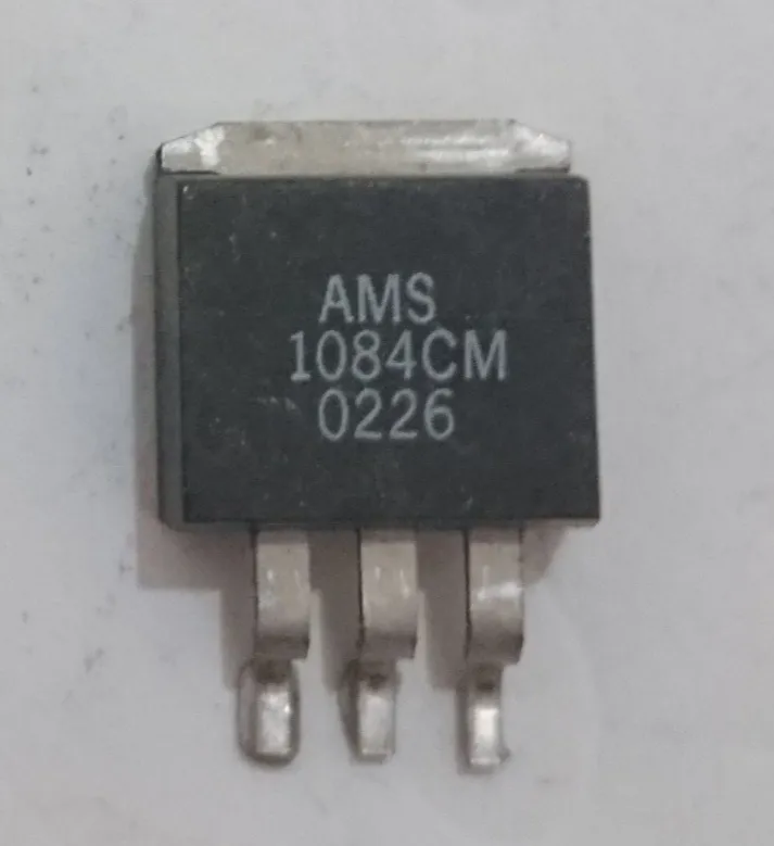 ترانزیستور1084 رگولاتور قابل تنظیم تا 5V