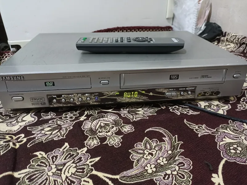 دستگاه ویدیو پخش و ضبط ودیویدی