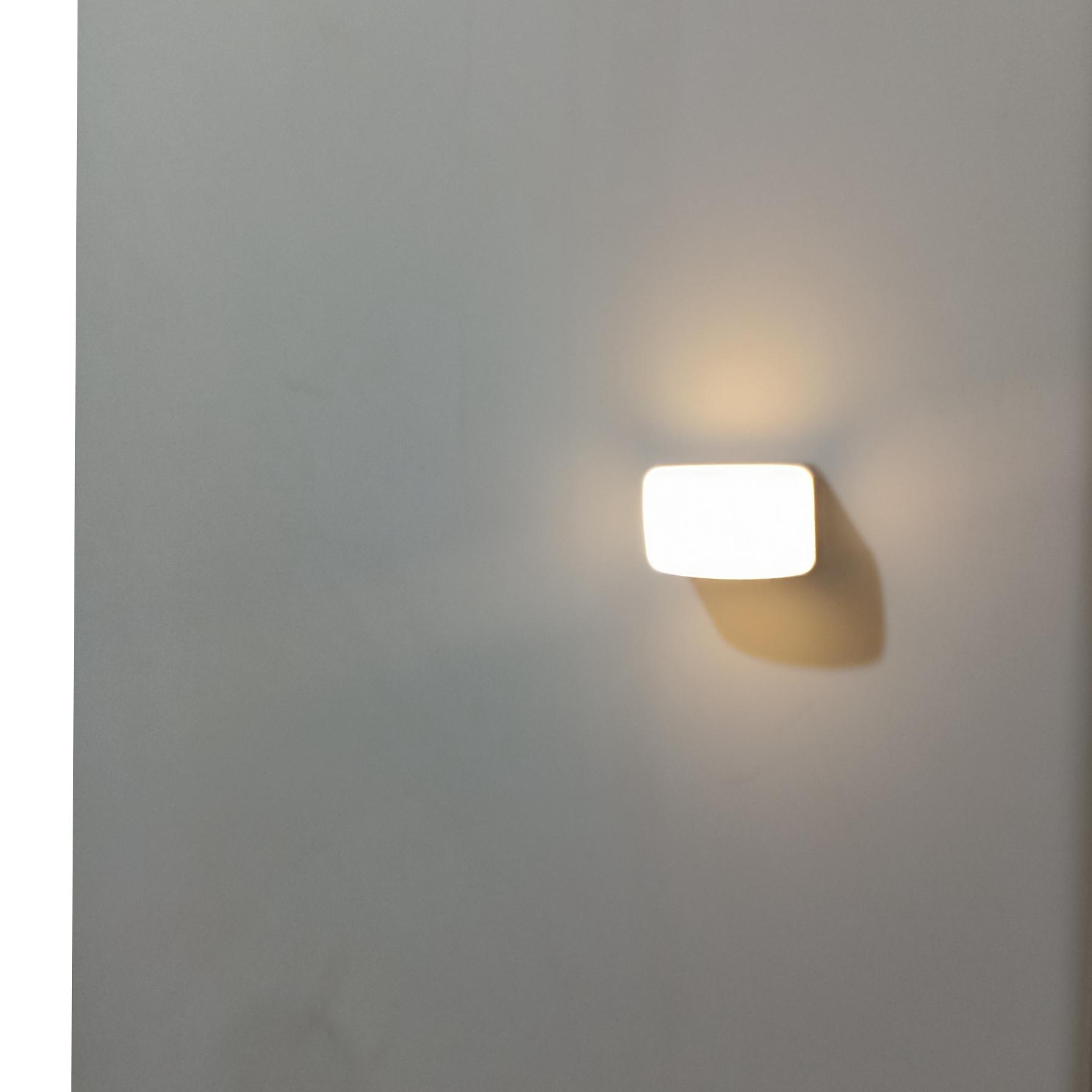 چراغ اضطراری شارژی کوچک