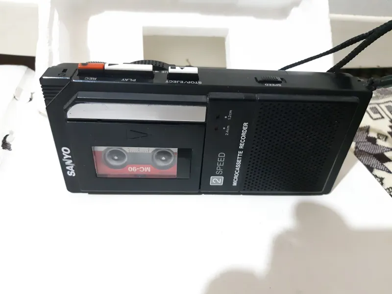 ظبط صوت قدیمی خبرنگاری SANYO
