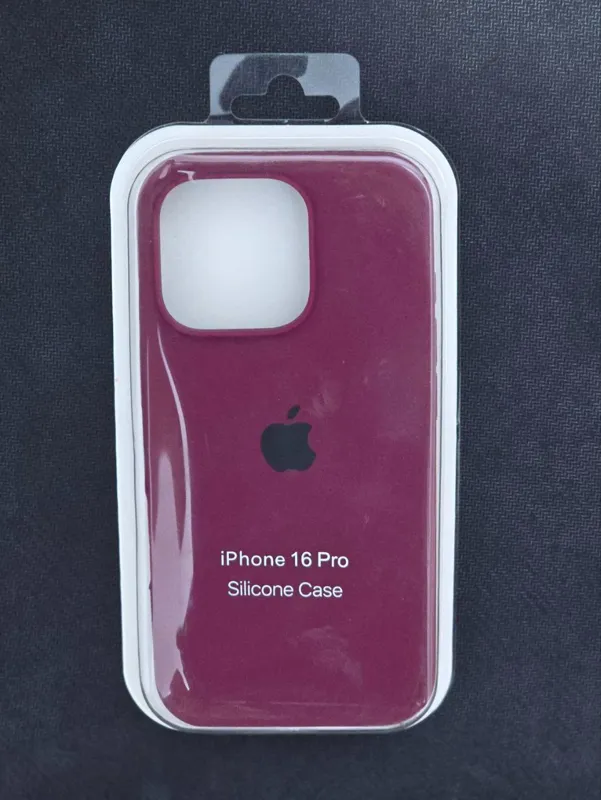 کاور سیلیکونی قرمز شرابی برای iPHONE 16 PRO