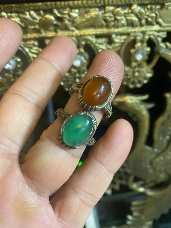 شرف شمس عقیق