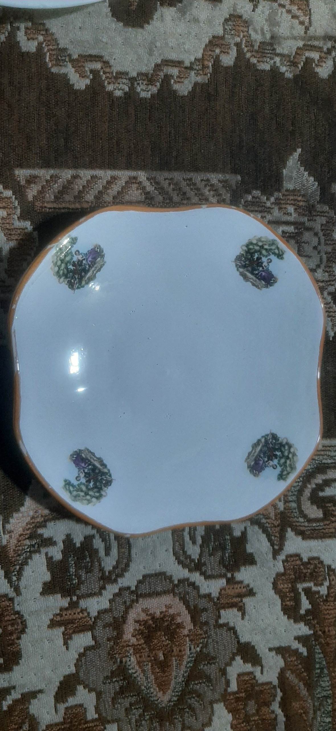 پیش دستی قاجاری