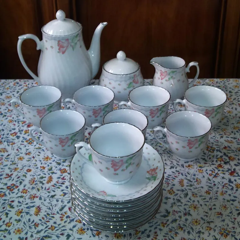 ست چای خوری 8 نفره گل مگنولیا قدیمی پهلوی کمیاب