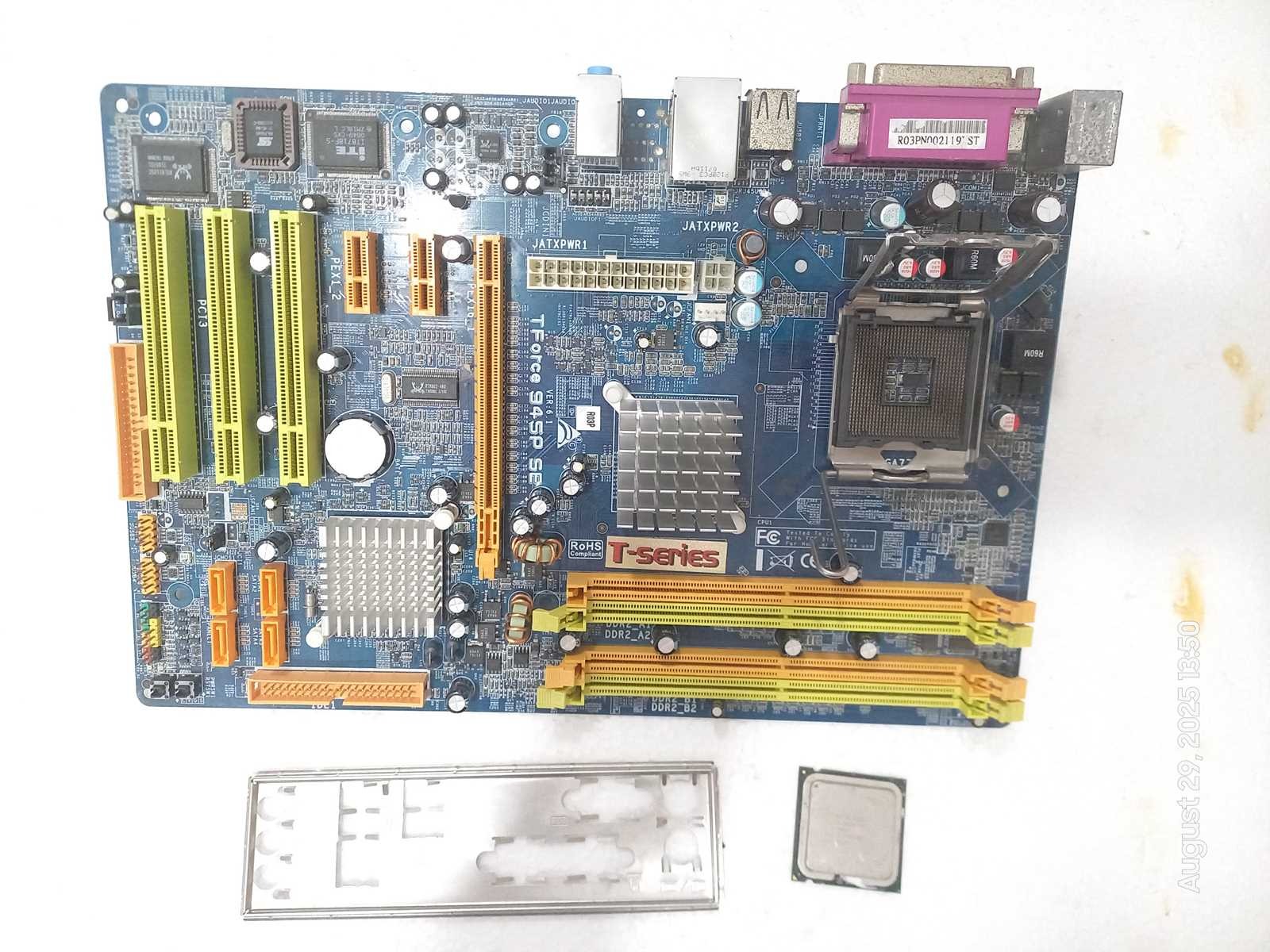 باندل Biostar TForce 945P SE وسی پی یو E4600