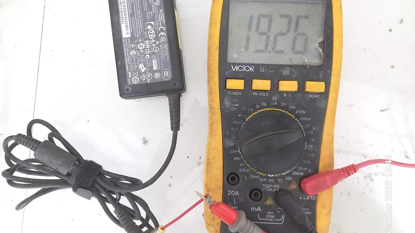 شارژر لپ تاپ ایسوس 19 ولت 3.42 آمپر ساخت چیکونی