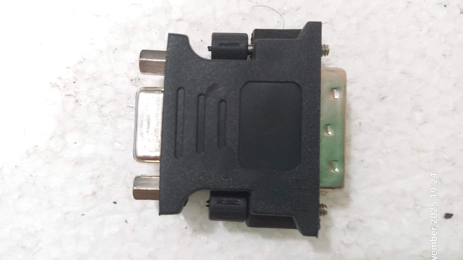 رابط تبدیل DVI به VGA