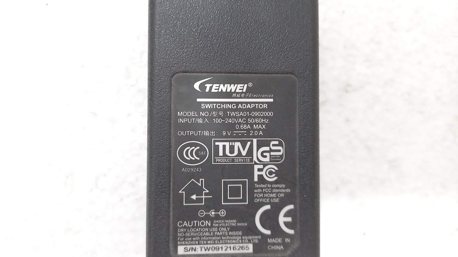 آداپتور 9 ولت 2 آمپر برای دستگاههای پوز