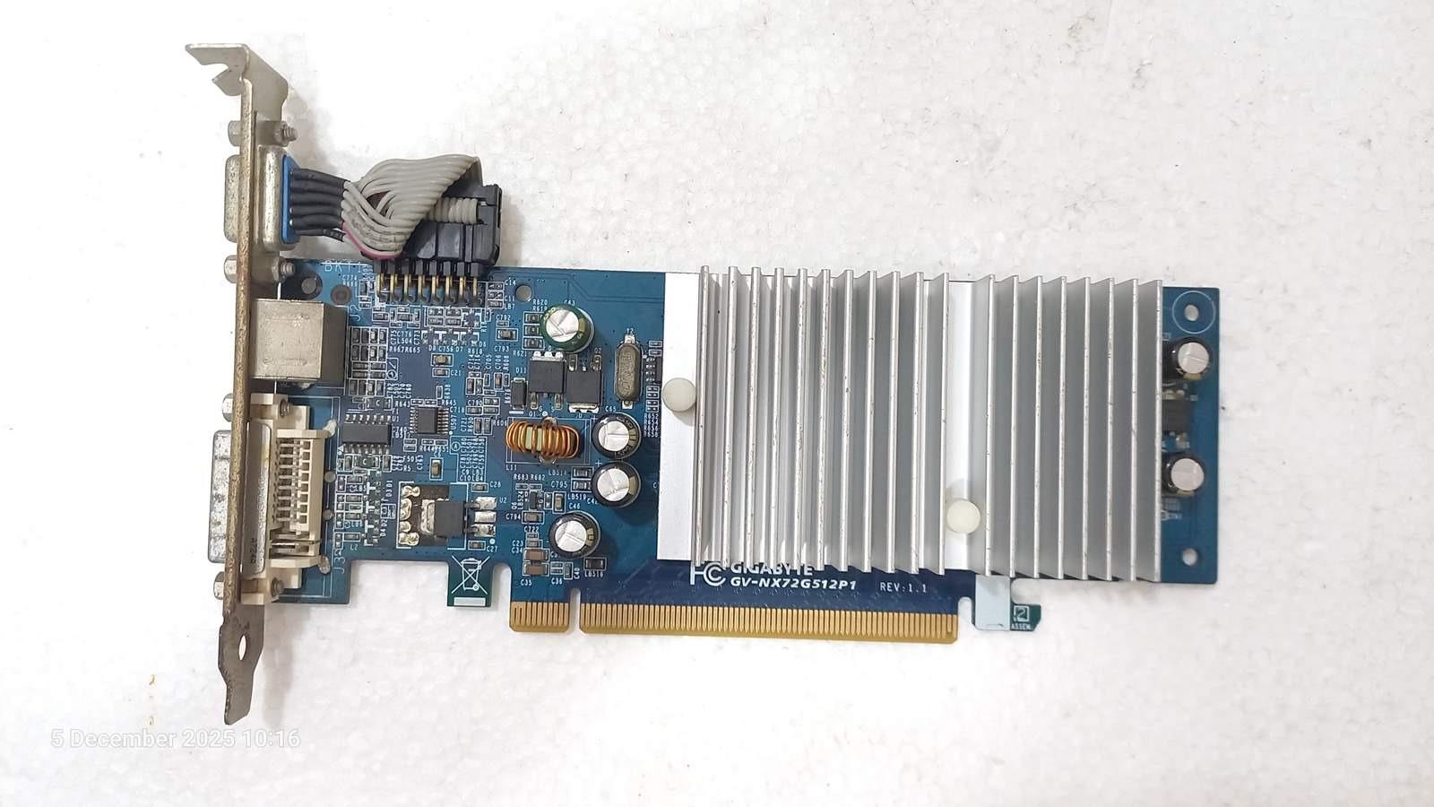 گرافیک GigaByte 7200GS معیوب