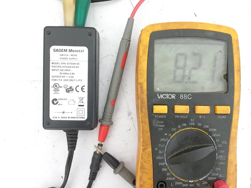 آداپتور 8 ولت 3/6 آمپر مارک Sagem کیفیت عالی