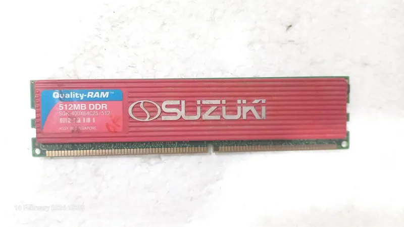 رم Suzuki DDR ظرفیت 512MB باس 400 هیت سینک دار