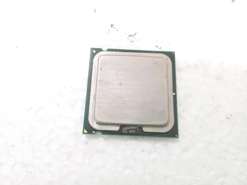 پردازنده Pentium D 925 3GHz سوکت 775 دوهسته
