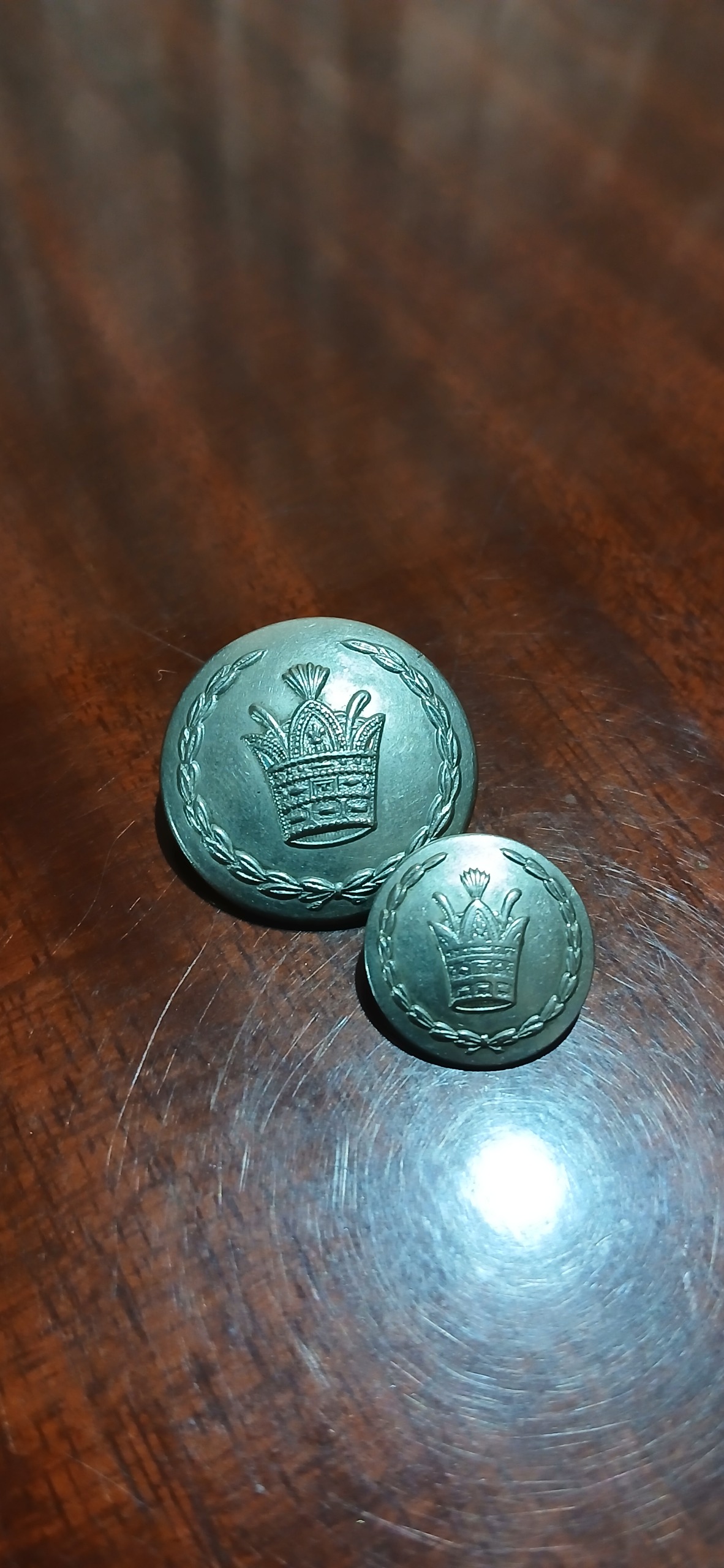 جفت دکمه تاج قاجاری