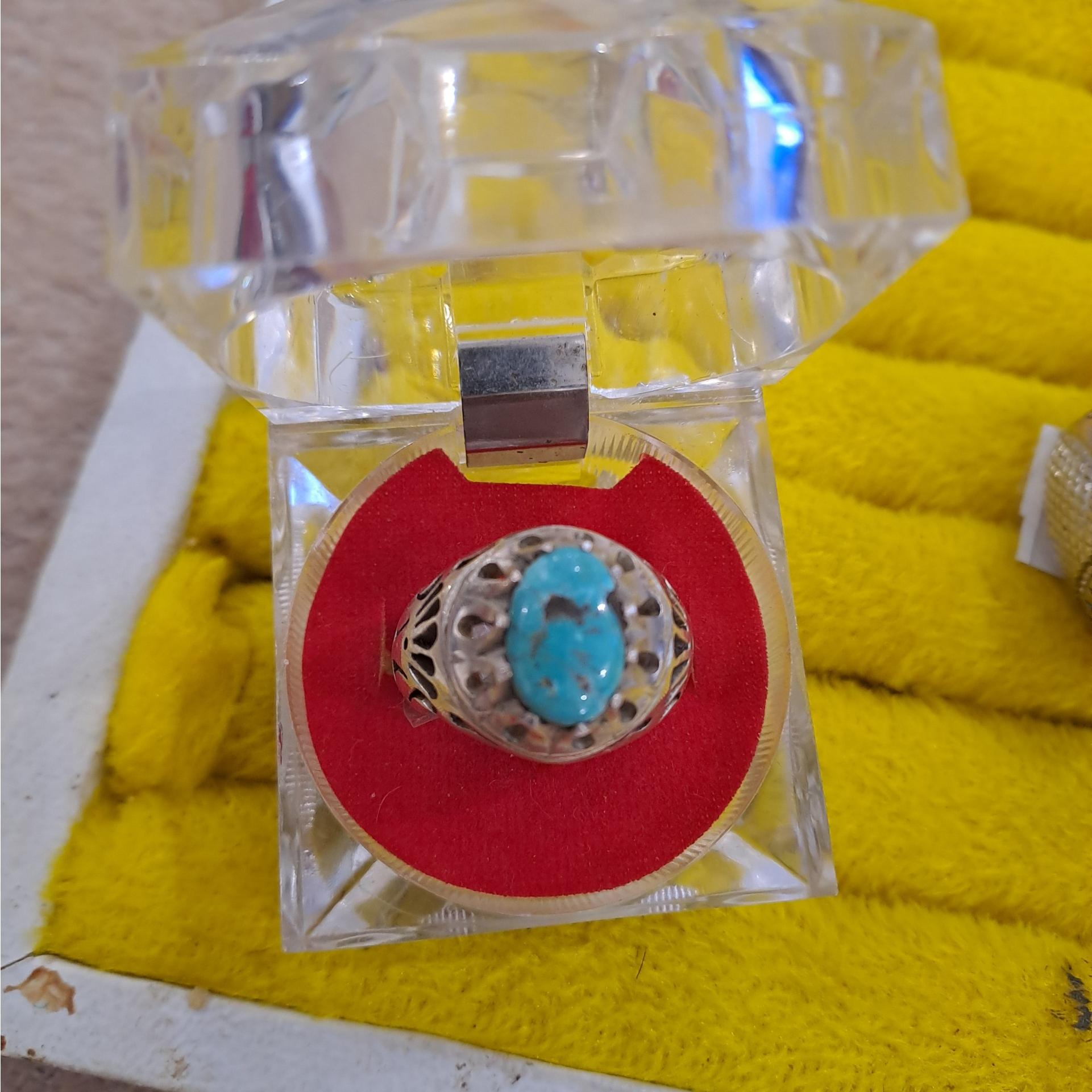 انگشتر فیروزه نیشابور