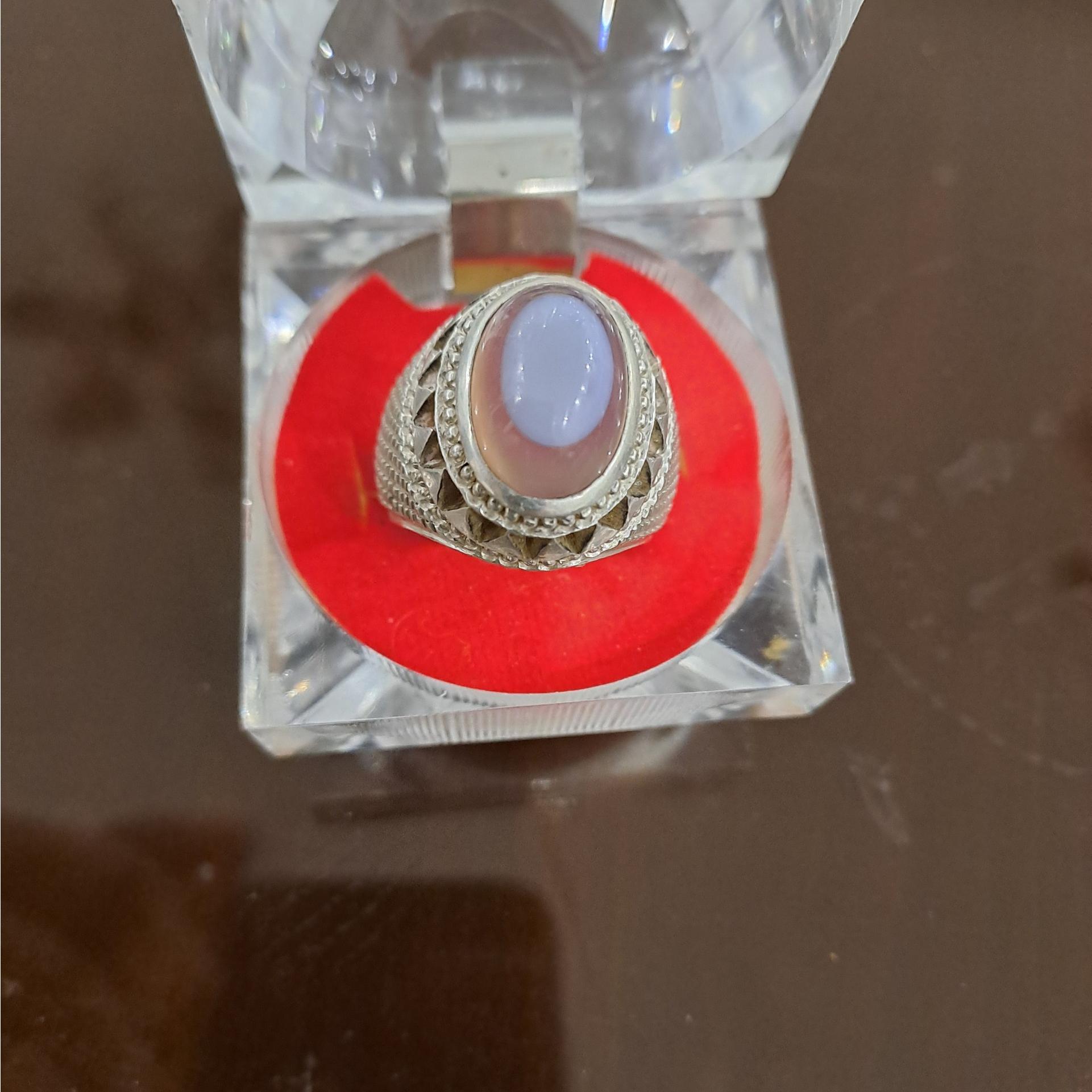 انگشتر عقیق کلاه دار رکاب دستساز صدوقی