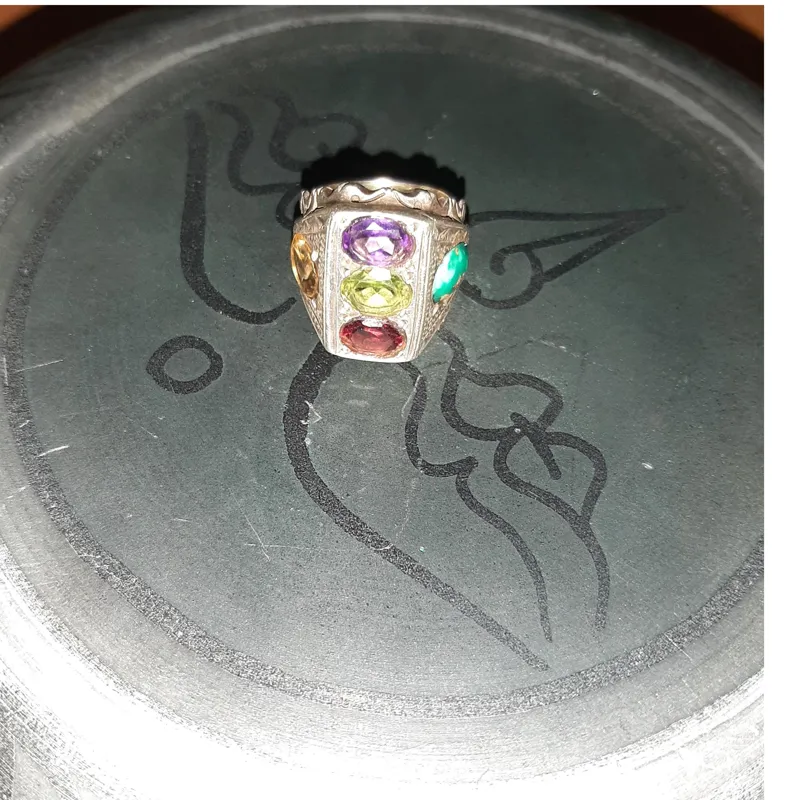 انگشتر نقره پنج نگین