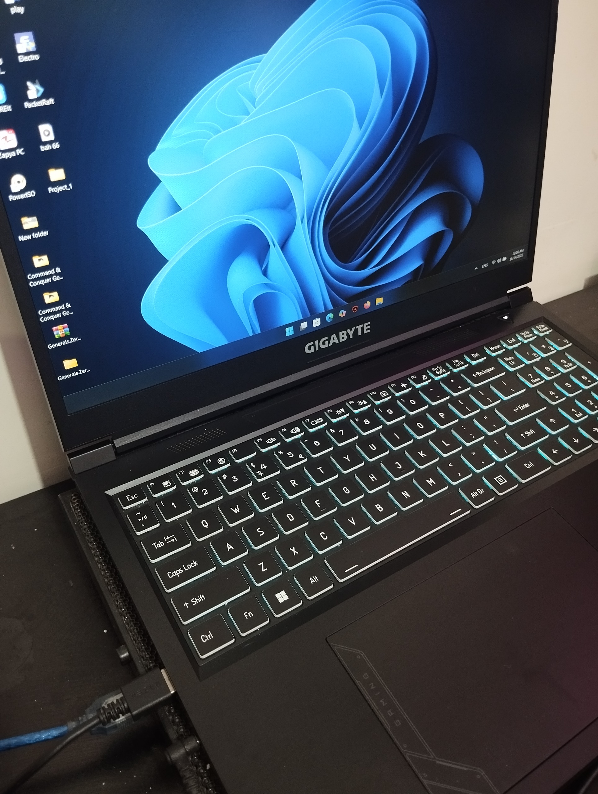 لپ تاپ گیمینگ گیگابایت G6