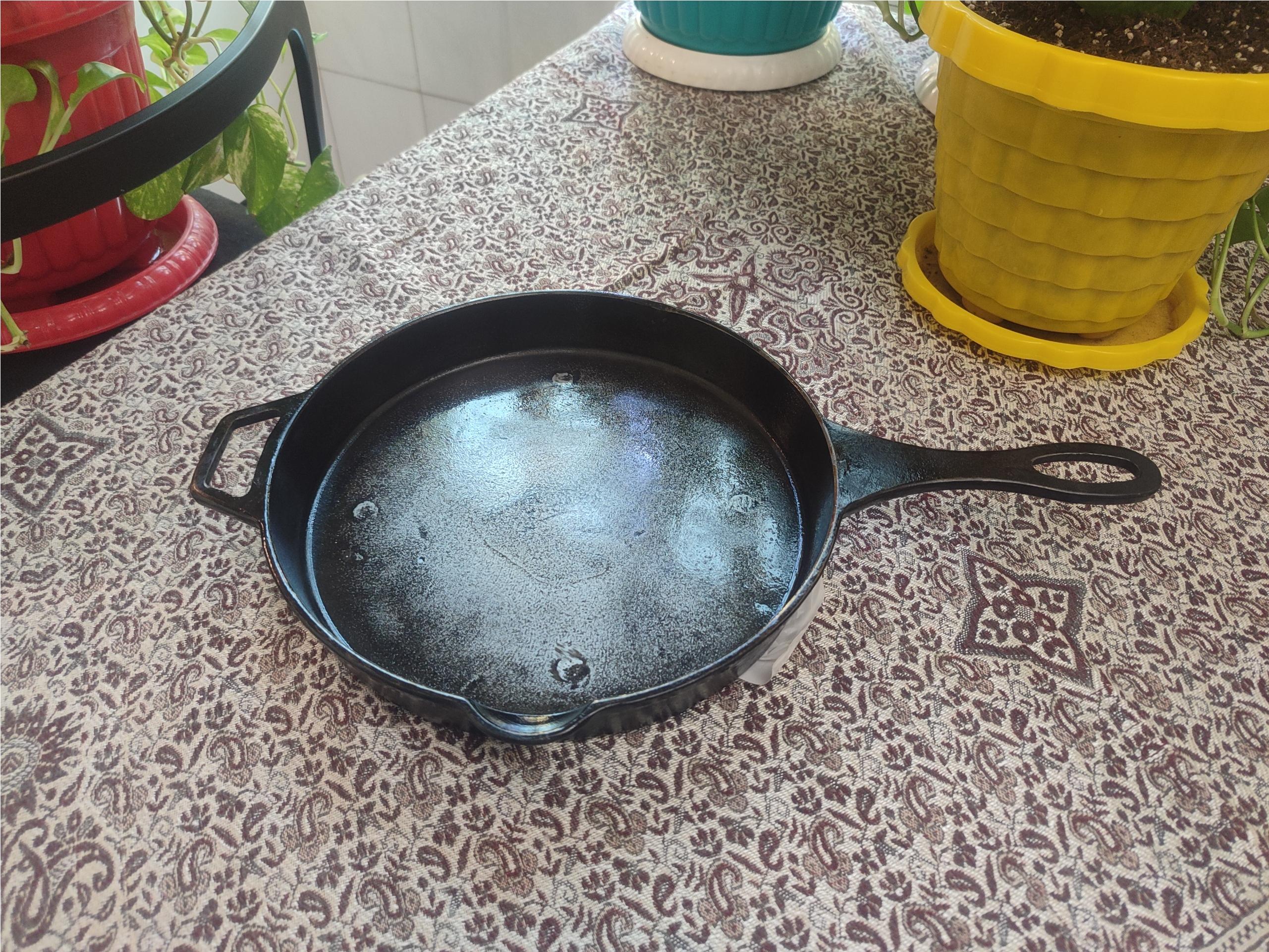 تابه چدنی اصل / قطر 24سانتی متر
