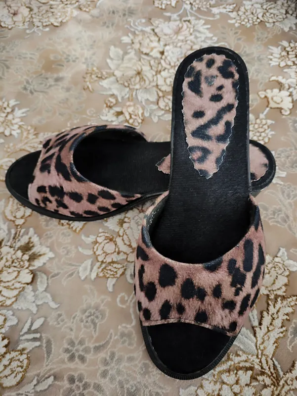 صندل زنانه پلنگی