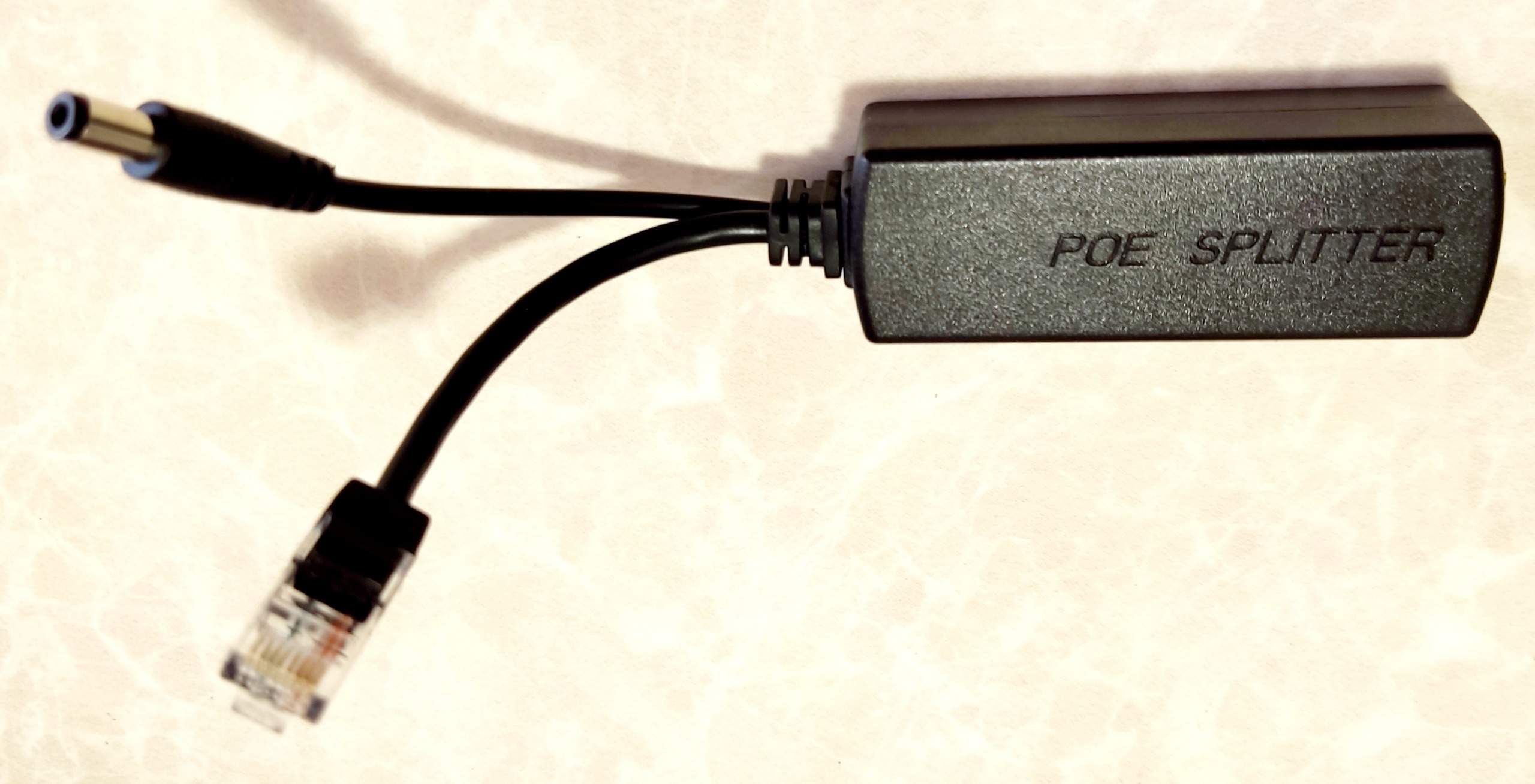 اسپلیتر شبکه دوربین یا Poe Splitter