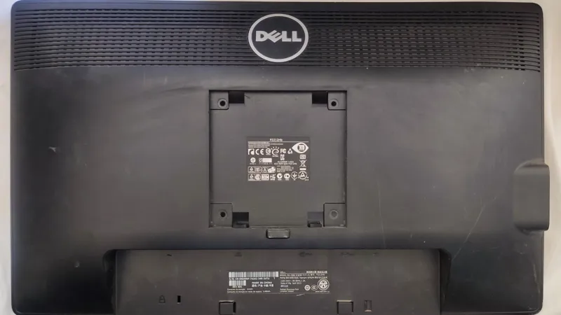 قاب کامل مانیتور 22 اینچ Dell