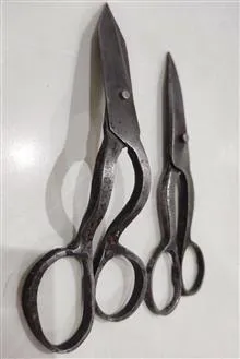 سه