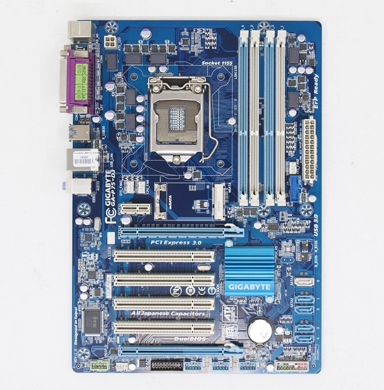  مادربرد گیگابایتDDR3 GIGABYTE GA-P75-D3