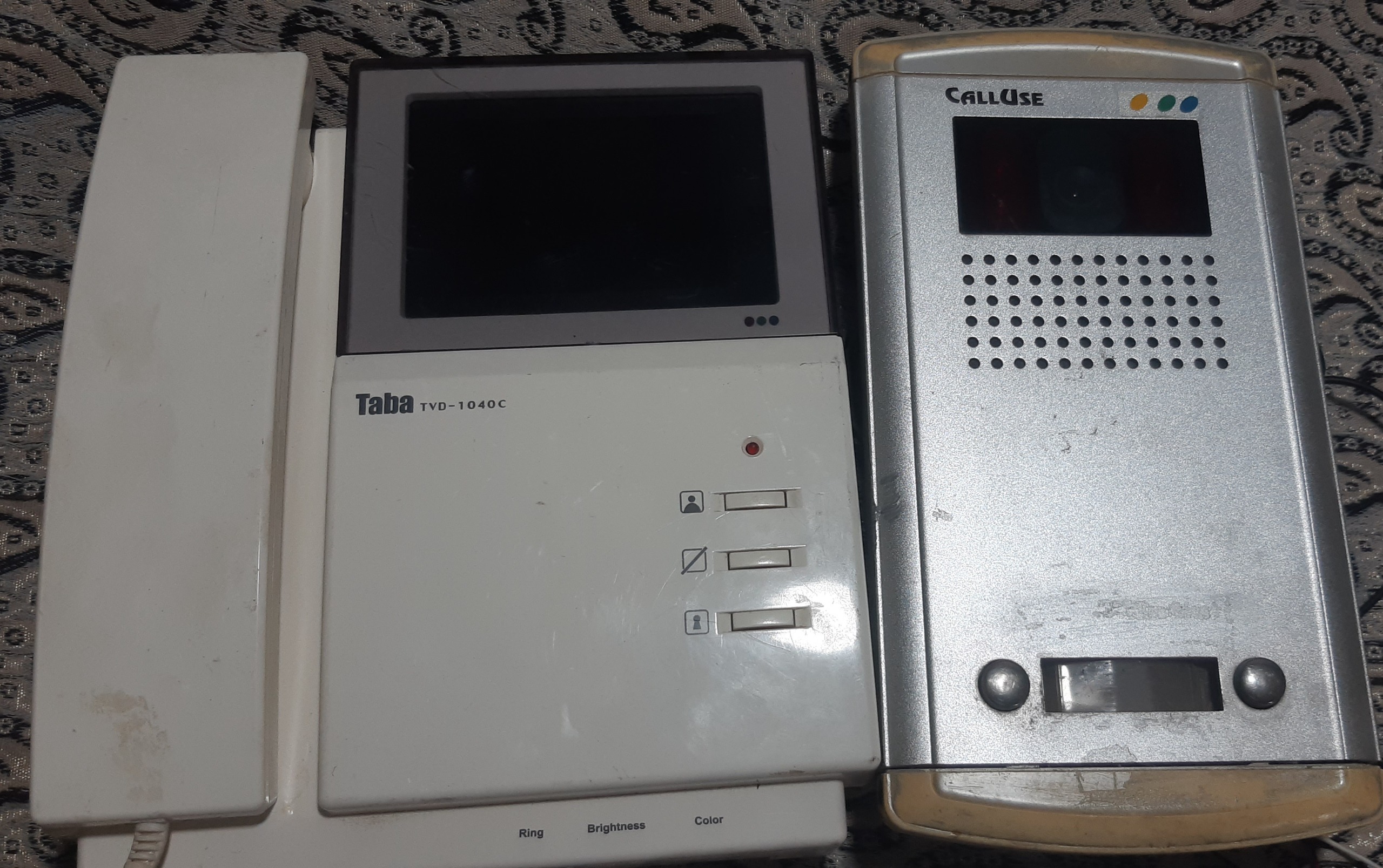 ست ایفون تصویری رنگی تابا
