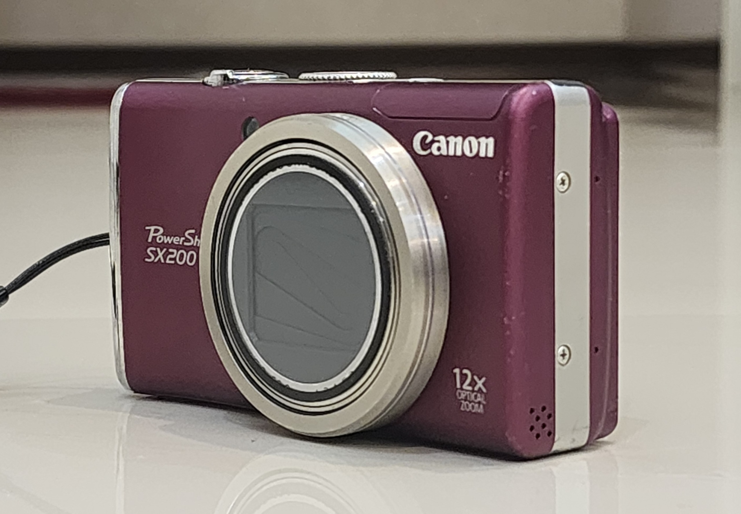 CANON PowerShot SX200
