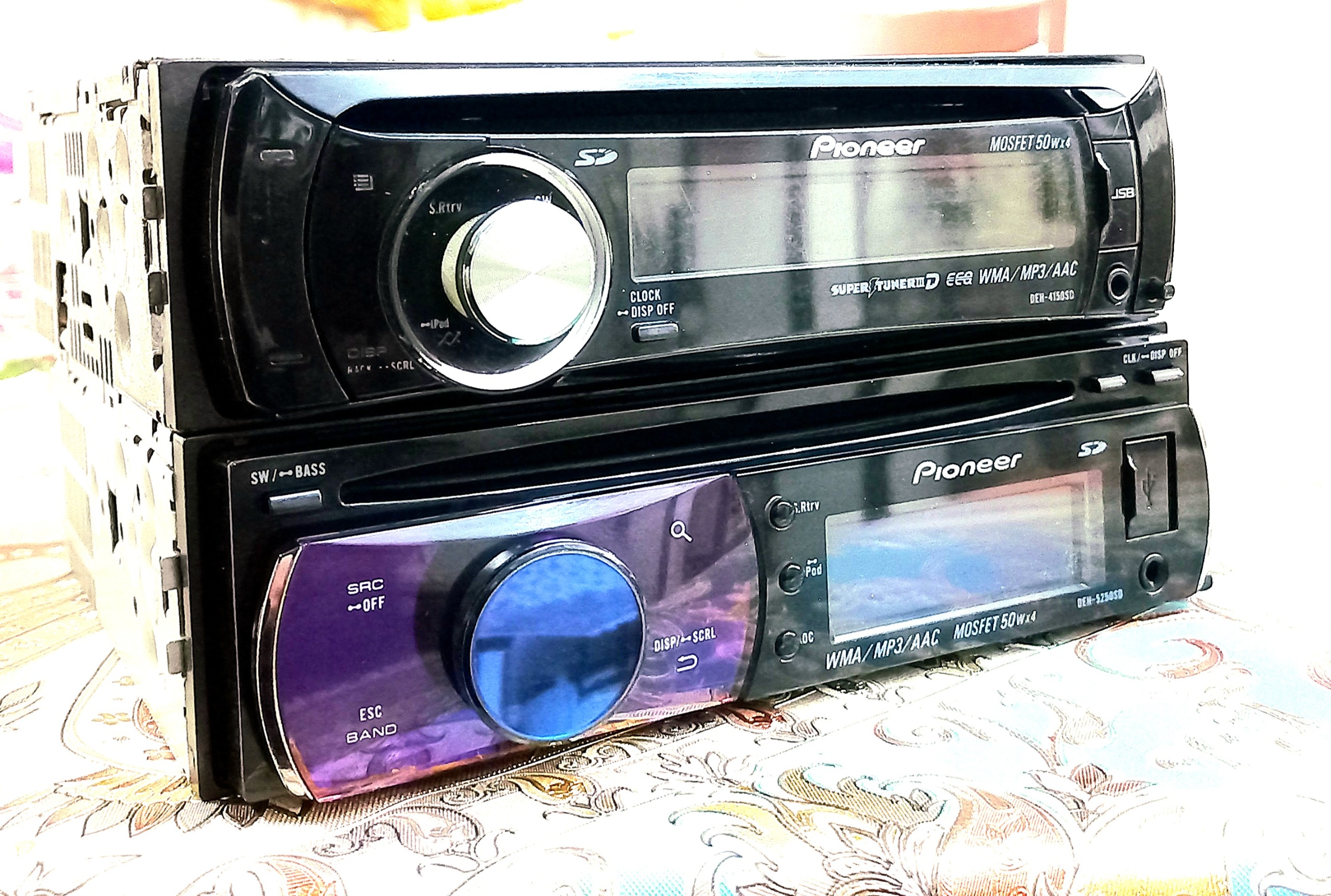 پایونیر 5250sd ubدمودار 6 خروج