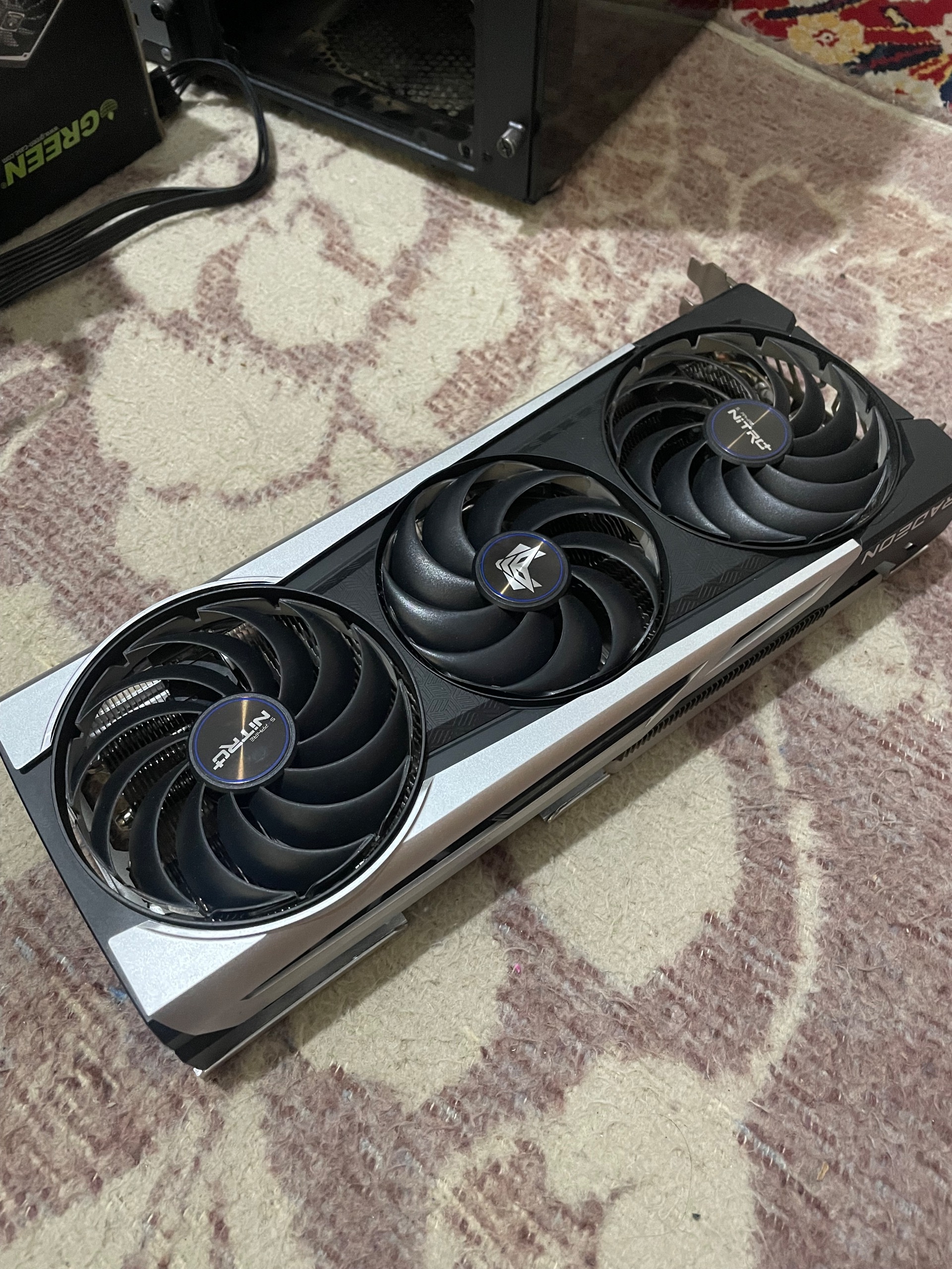 کارت 6700xt 12gb