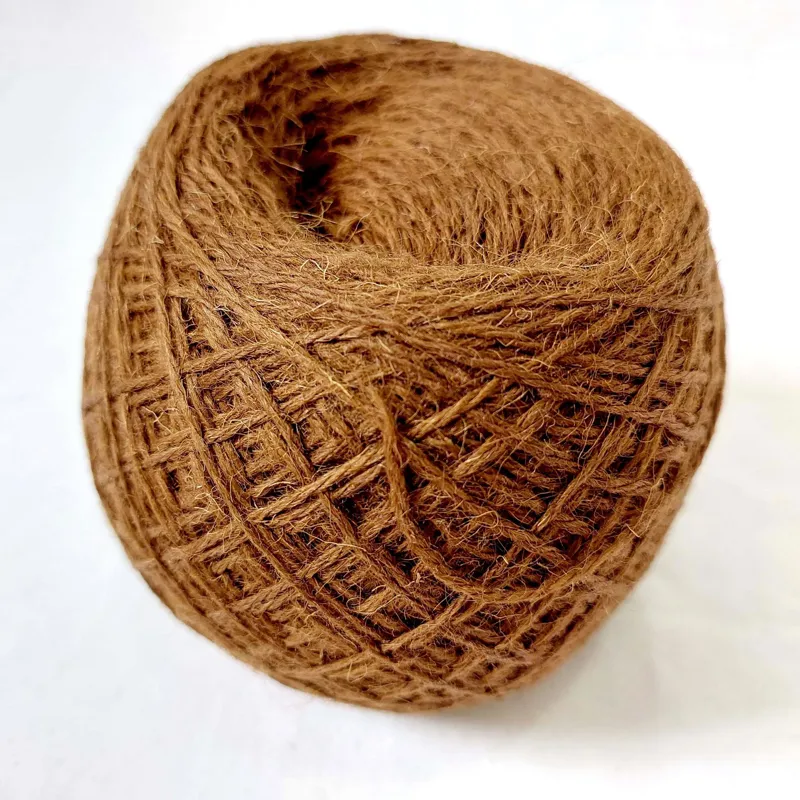 نخ فرش و تابلوفرش پشم 300 گرمی 3لا کد 121