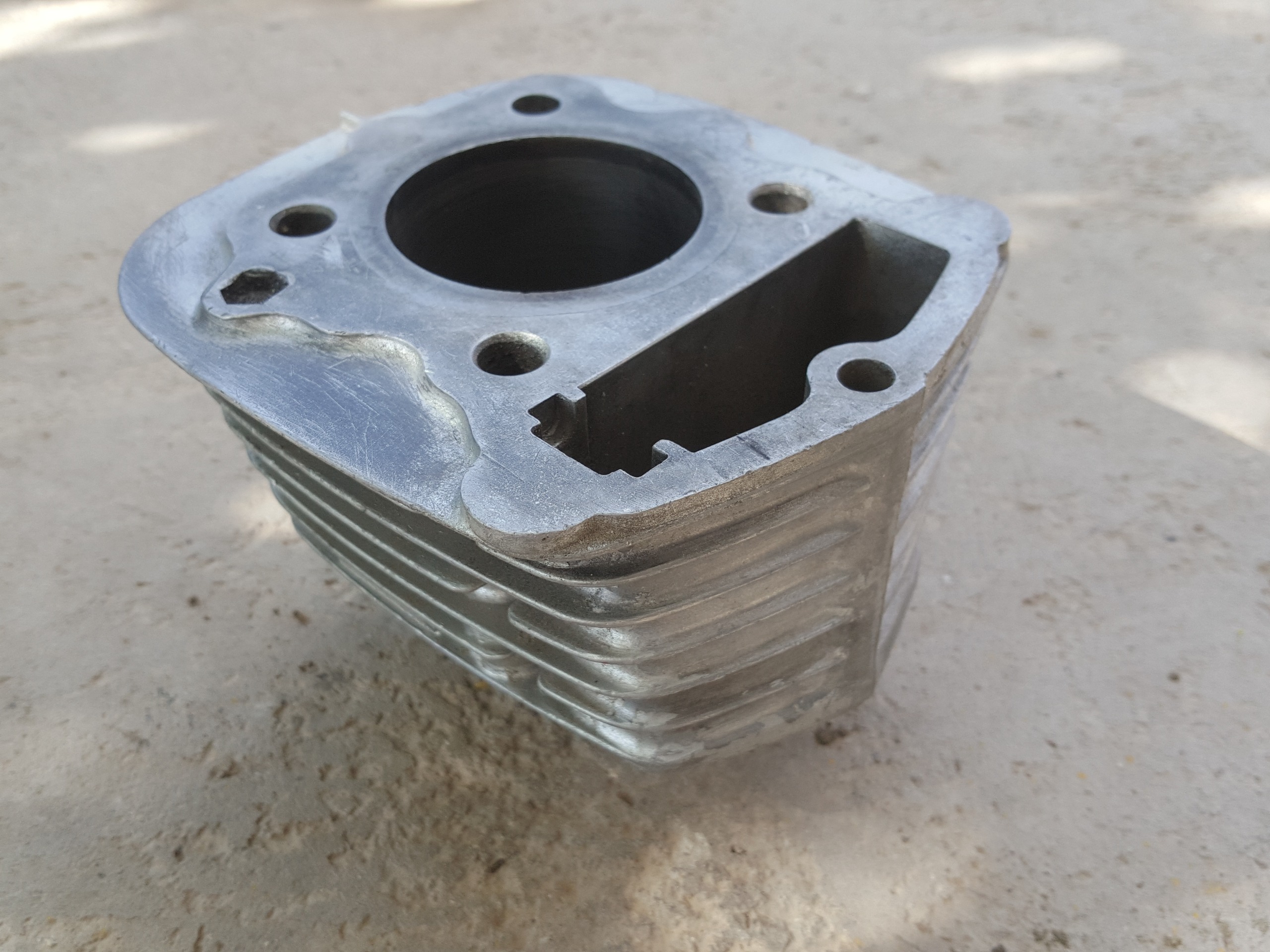 سیلندر اصلی ایکسل 125 زنجیردار