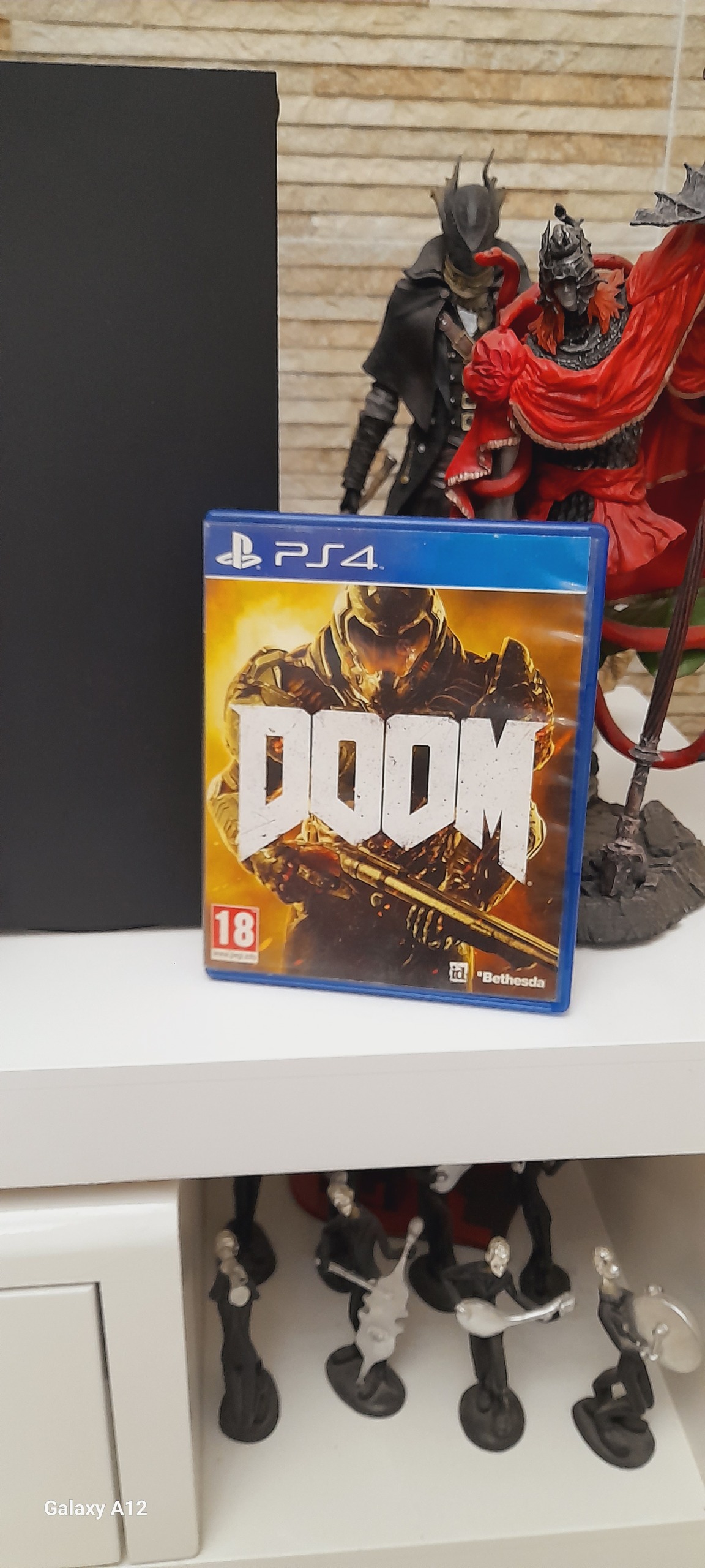 Doom ps4 بازی