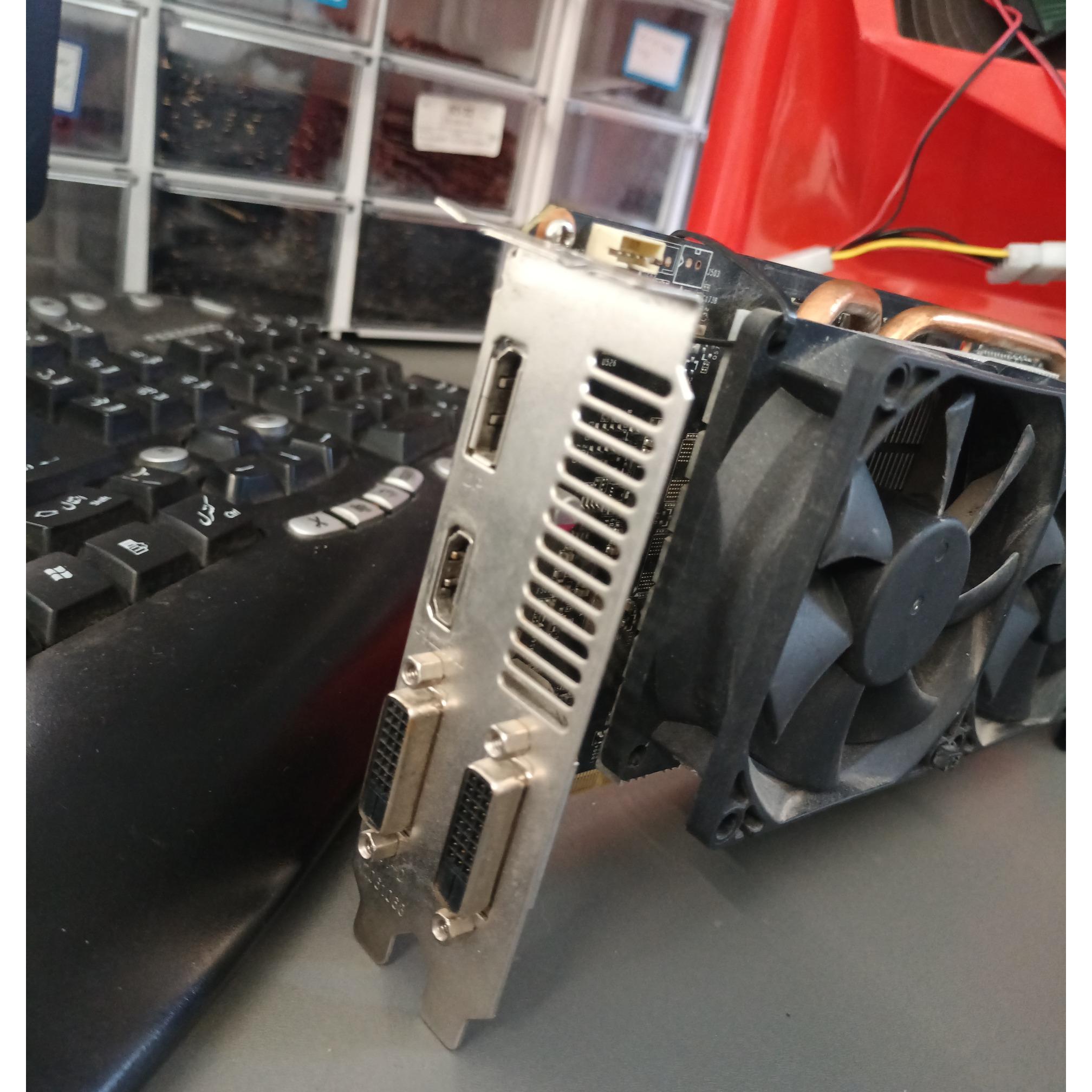 کارت گرافیک gtx 1060 6gb با فن تعویض شده